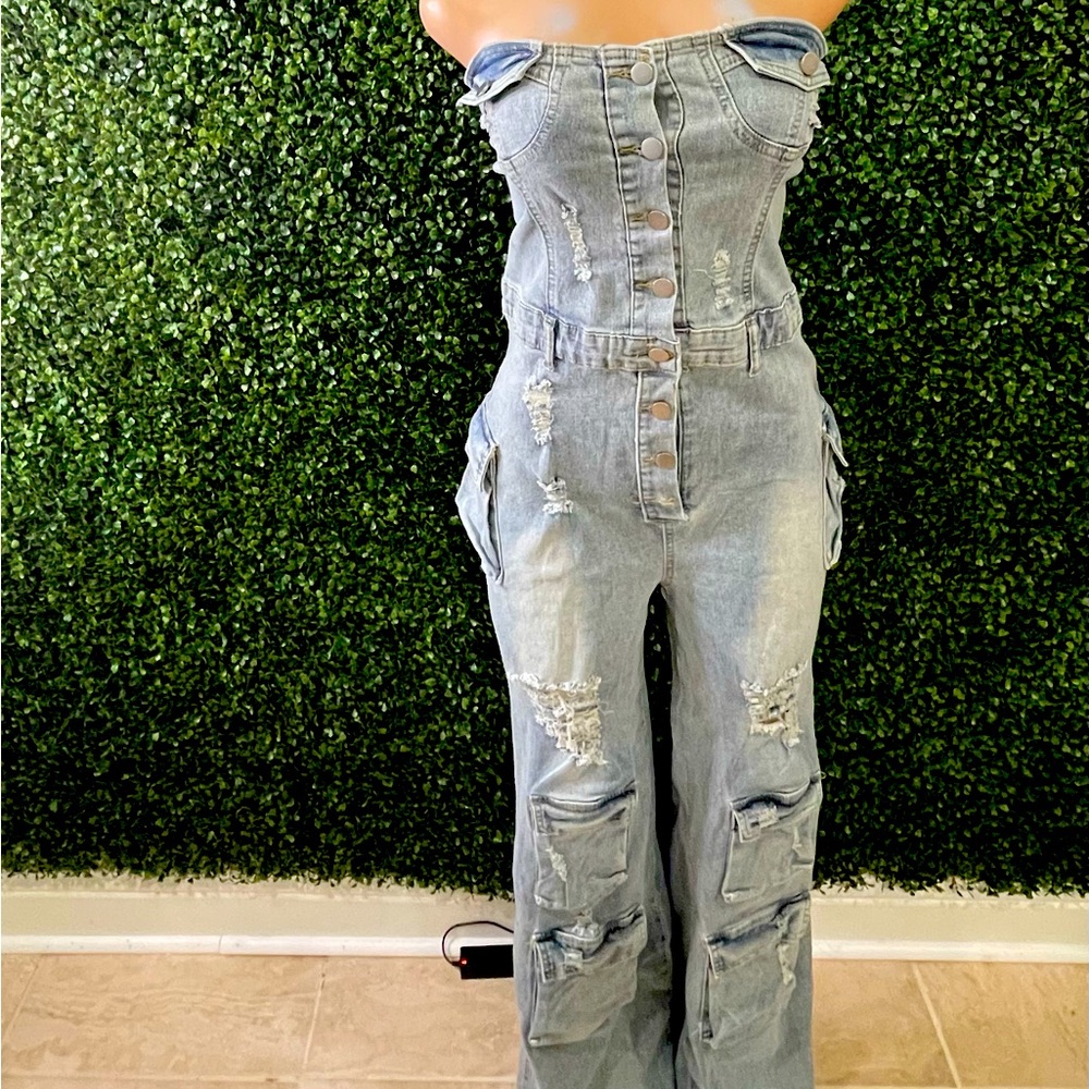 Women's Distressed Light Blue Denim Jeans